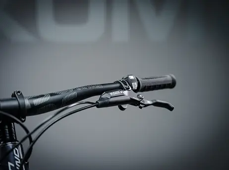 UNNO Mith RACE (800 Wh) 2026 - DJI motor