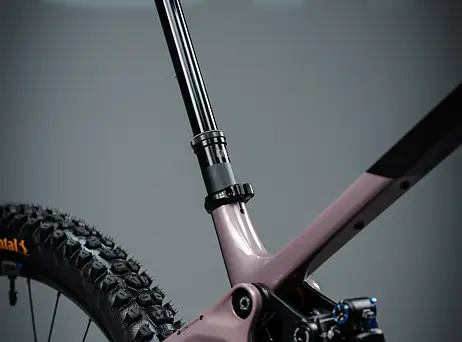 Pivot Shuttle AMPd PRO X0 Eagle - Black/rose - 2026