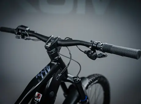 Haibike ALLMTN 2 - black/indigo