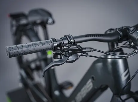 Crussis ONE-Country 10.10-(720 Wh)2025 - Městské elektrokolo s nízkým