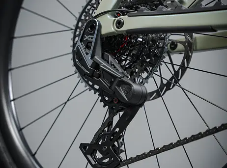 Crussis e-Full 12.11-PRO (800 Wh) 2026 - DJI motor