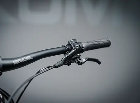 APACHE Quruk Bosch CX 800 Wh - antracit