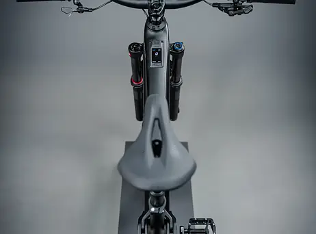 Apache EAGLE 3 DJI (800 Wh) 2026 - černá