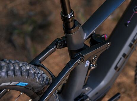 Cube Stereo Hybrid 140 HPC Race 625 - Grey´n´chrome