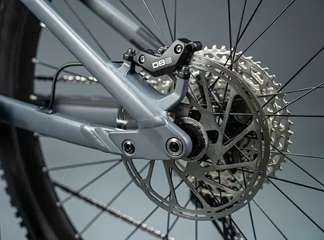 Cube Stereo Hybrid 140 HPC Race 625 - Grey´n´chrome