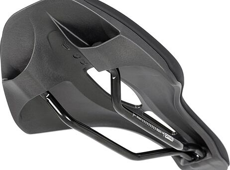 sedlo MAX1 Ultrax Carbon