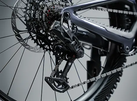 UNNO Mith RACE (800 Wh) 2026 - DJI motor