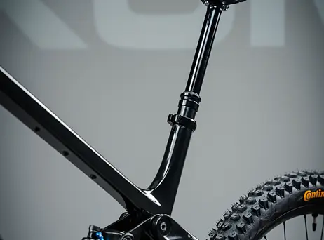 Pivot Shuttle AMPd Ride GX Eagle Transmission - Black - 2026