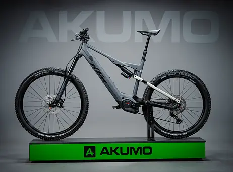 KTM Macina KAPOHO COMP LTD - Grey+Dew Silver Matt (Black)