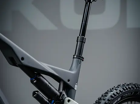 KTM Macina KAPOHO COMP LTD - Grey+Dew Silver Matt (Black)