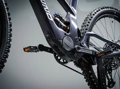 UNNO Mith RACE (800 Wh) 2026 - DJI motor