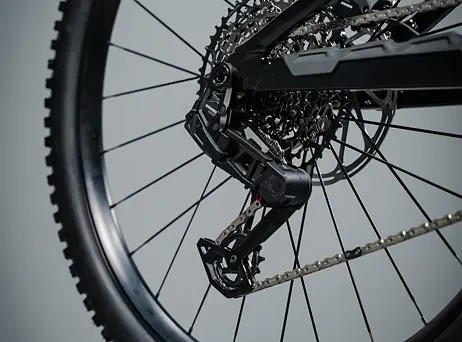 Mondraker Crafty Carbon R - Golden silver