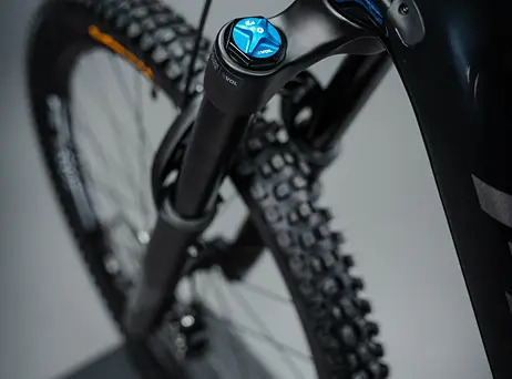 Pivot Shuttle AMPd Ride GX Eagle Transmission - Black - 2026